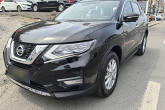 日产 奇骏 2021款 2.0L CVT 2WD XL Premium尊享纪念版