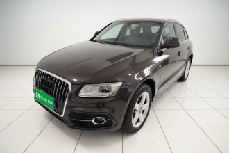 奥迪Q5 2017款 Plus 40 TFSI 进取型