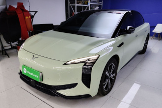 红旗EH7 2024款 690 Pro