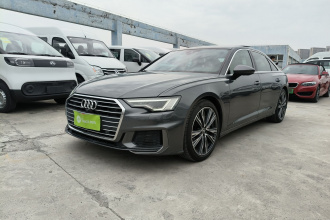 奥迪A6L 2021款 45 TFSI 臻选动感型