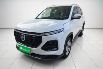 宝骏530 2020款 1.5T 手动舒适型 6座