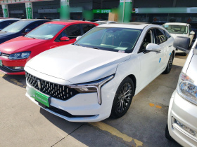 奔腾B70 2022款 第三代 1.5T 自动尊享型