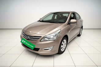 现代 瑞纳 2016款 1.4L 手动智能型GLS