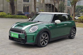 MINI 2022款 2.0T COOPER S 艺术家