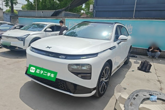 小鹏G9 2022款 702 Max