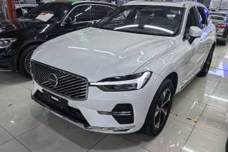 沃尔沃XC60 2026款 B5 四驱智逸豪华版