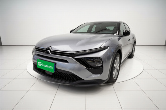 雪铁龙 凡尔赛C5 X 2025款 1.6T 海外版