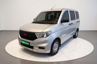 五菱汽车 五菱宏光 2019款 1.5L S基本型L2B