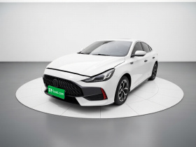 名爵 MG5 2022款 180DVVT CVT青春豪华版