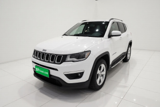 Jeep 指南者 2017款 200T 自动家享版