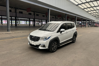 潍柴英致 英致G5 2016款 1.5L CVT精英版