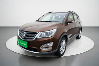 宝骏560 2016款 1.8L iAMT精英型
