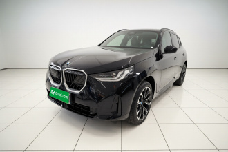 宝马X3 2025款 xDrive30L 领先型 M运动曜夜套装