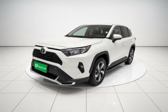 丰田 RAV4荣放 2021款 2.0L CVT四驱风尚版