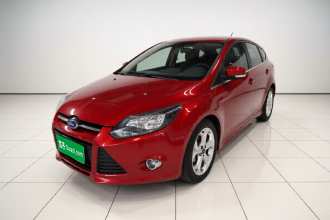 福特 福克斯 2012款 两厢 2.0L 自动豪华运动型