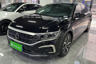 大众 帕萨特 2023款 改款 330TSI 豪华版