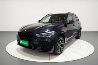 宝马X5 2022款 改款 xDrive 40Li M运动套装
