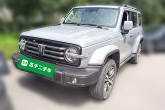 坦克300 2023款 城市版 2.0T 很有型