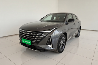 长安UNI-Z 2025款 1.5T 尊贵型