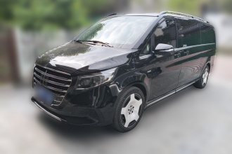 奔驰V级 2024款 V 300 L 长轴距豪华版