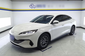 比亚迪 海豹06新能源 2026款 DM-i 超享版 128KM豪华版
