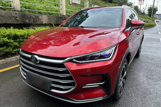比亚迪 唐新能源 2021款 DM 2.0T 四驱性能版尊贵型