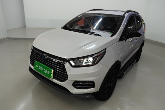 比亚迪 元新能源 2018款 EV360 智联炫酷型