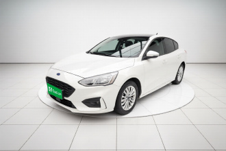 福特 福克斯 2020款 三厢 EcoBoost 180 自动锋潮型