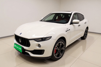 玛莎拉蒂 Levante 2016款 3.0T 标准型