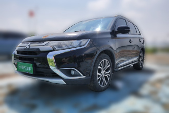 三菱 欧蓝德 2018款 2.0L 两驱嘉乐版 7座