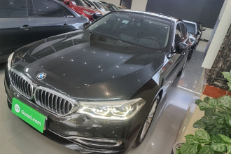 宝马5系 2019款 改款 530Li 尊享型 豪华套装