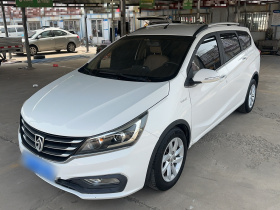 宝骏310W 2017款 1.5L 手动时尚型 国V