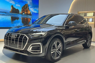 奥迪Q5L 2022款 40T 时尚致雅型