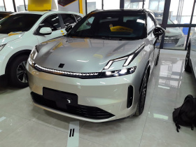 领克08 EM-P 2025款 120km 长续航Halo