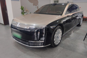 鸿蒙智行 尊界S800 2025款 增程 星辉尊享版 5座