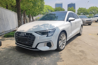 奥迪A3 2022款 A3L Limousine 35 TFSI 时尚致雅型