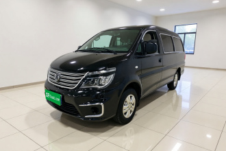 东风风行 菱智 2019款 M5L 1.6L 7座基本型 国VI
