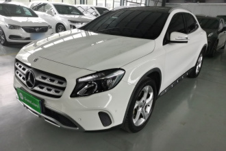 奔驰GLA 2019款 GLA 200 动感型