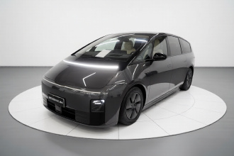 理想汽车 理想MEGA 2025款 Home 家庭特别版