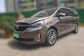 别克GL8 2022款 陆上公务舱 652T 豪华型