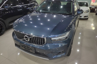 沃尔沃XC40 2021款 T4 四驱智远豪华版
