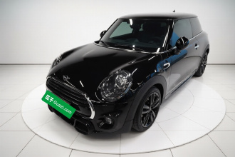 MINI 2021款 1.5T 三门锋芒版
