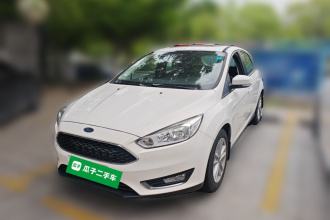 福特 福克斯 2017款 两厢 1.6L 自动风尚型智行版