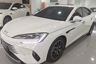 比亚迪 海豹07 DM-i 2025款 智驾版 DM-i 1.5L 125km 尊贵型