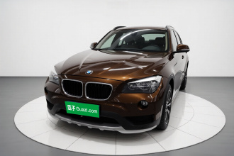 宝马X1 2015款 sDrive18i 时尚晋级版