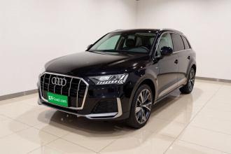 奥迪Q7 2023款 55 TFSI quattro S line运动型