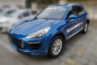 众泰SR9 2017款 2.0T 自动极致之心版