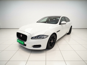 捷豹XJ 2015款  XJL 3.0 SC 两驱全景商务版