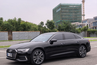 奥迪A6L 2022款 45 TFSI quattro 臻选致雅型