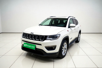 Jeep 指南者 2017款 200T 自动家享四驱版